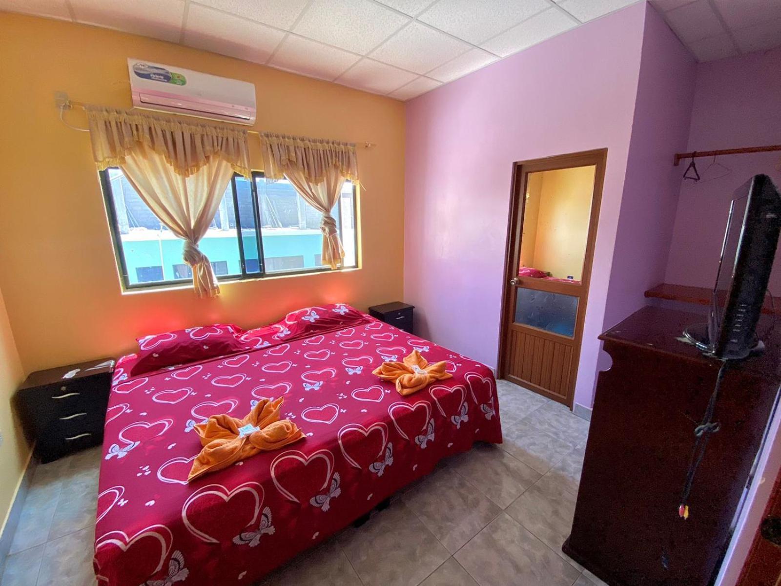 La Casa De Jeimy Hotell Puerto Baquerizo Moreno Exteriör bild